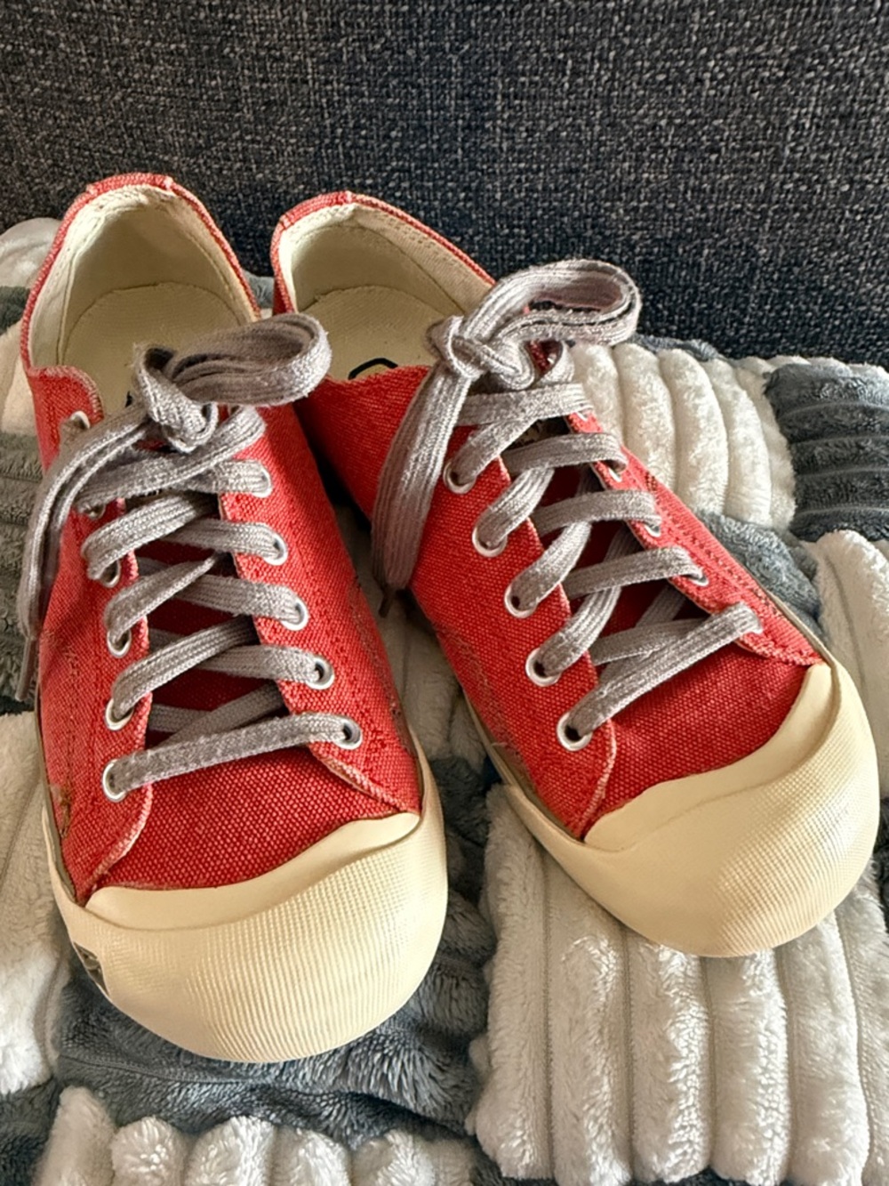 Keen Canvas Sneakers with Gray Laces